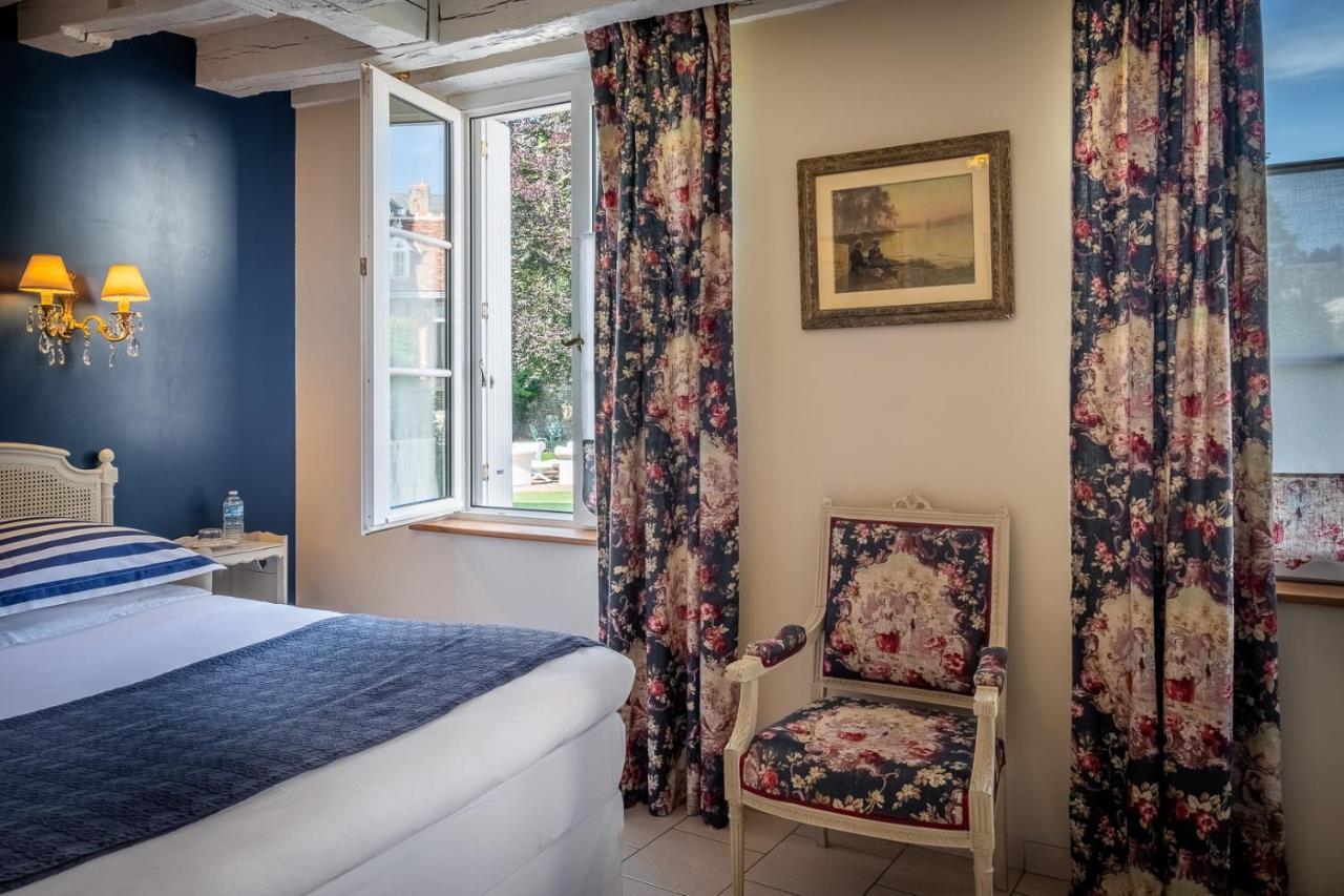 Le Clos Richelieu 阿姆博斯 外观 照片